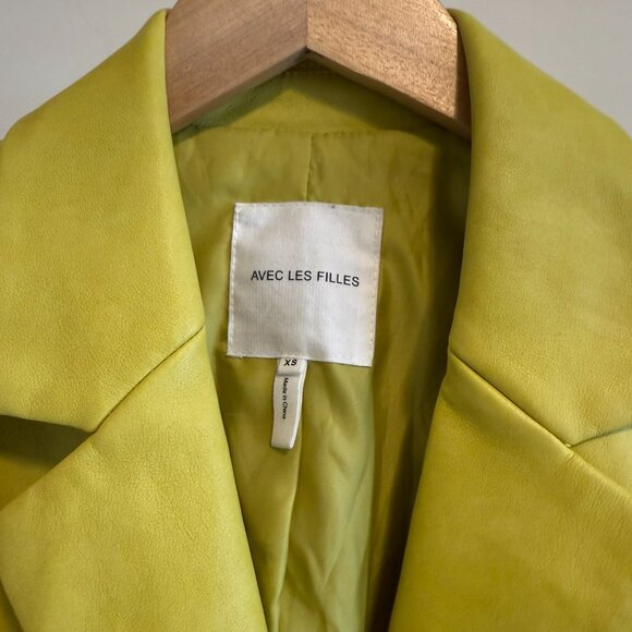 Anthropologie Avec Les Filles Yellow Faux Leather Cropped Blazer XS - Picture 2 of 8